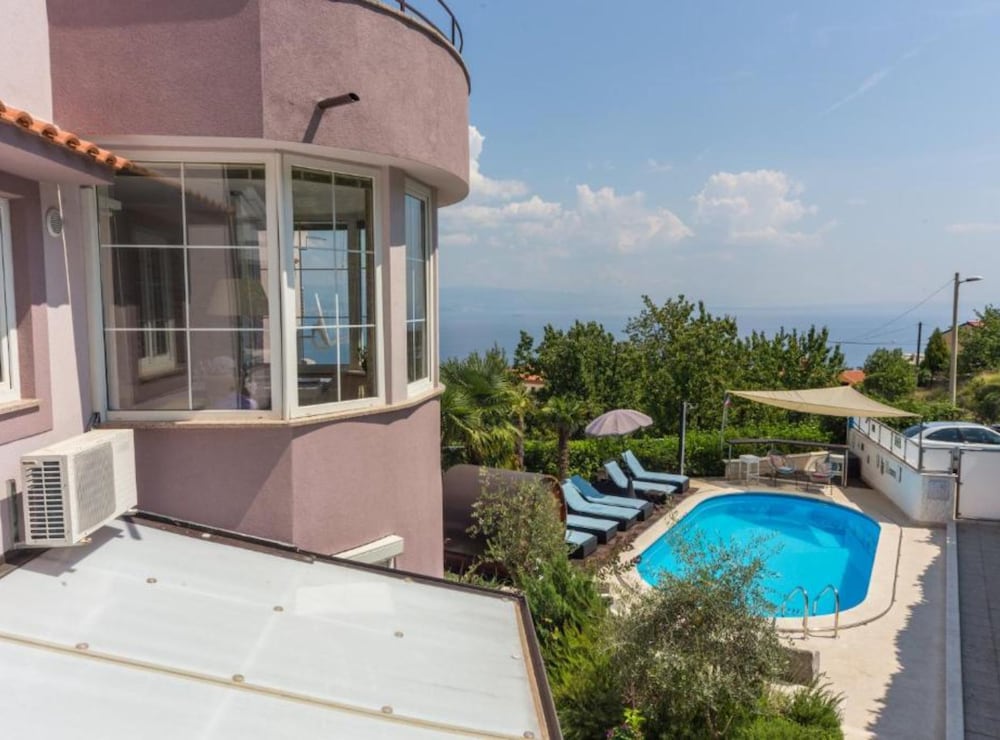 Apartments Melanie - Oprić Hills
