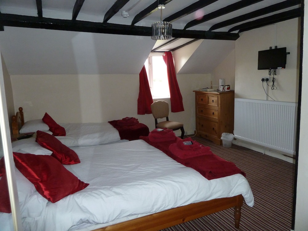 Mid Wales Inn