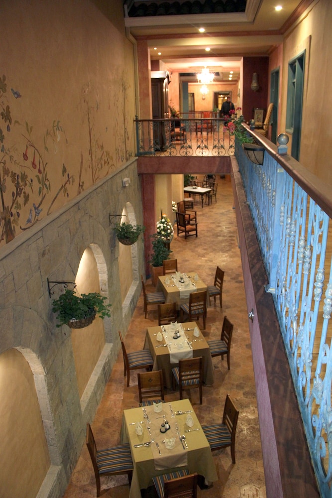 Hotel Inés María