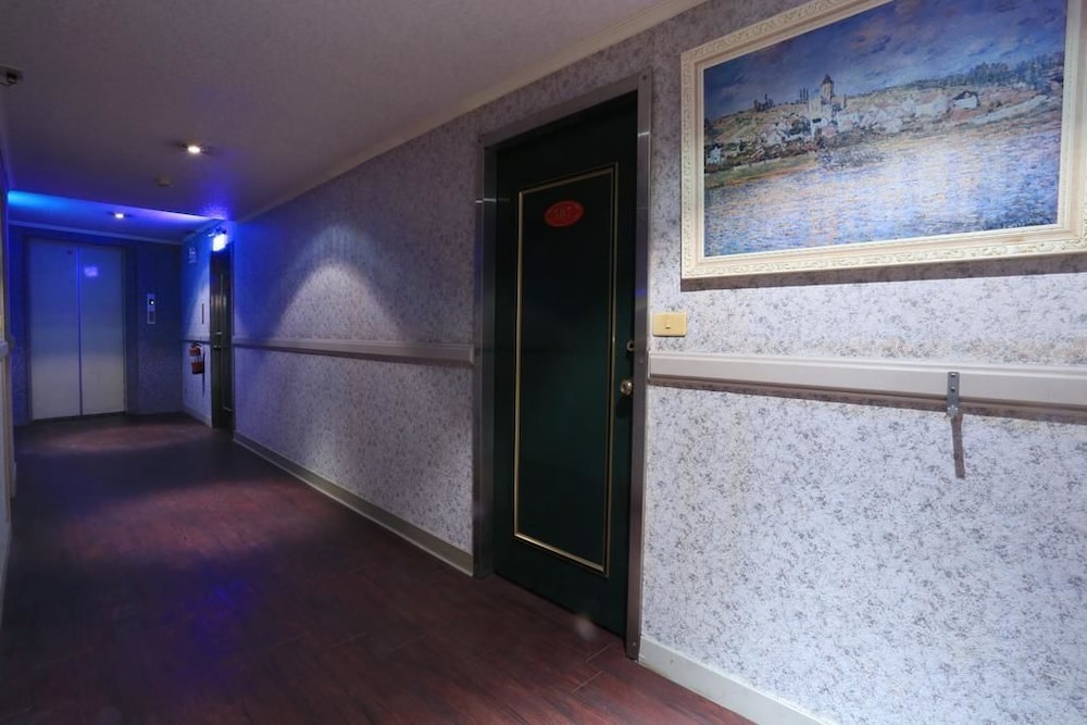 Kings Hotel