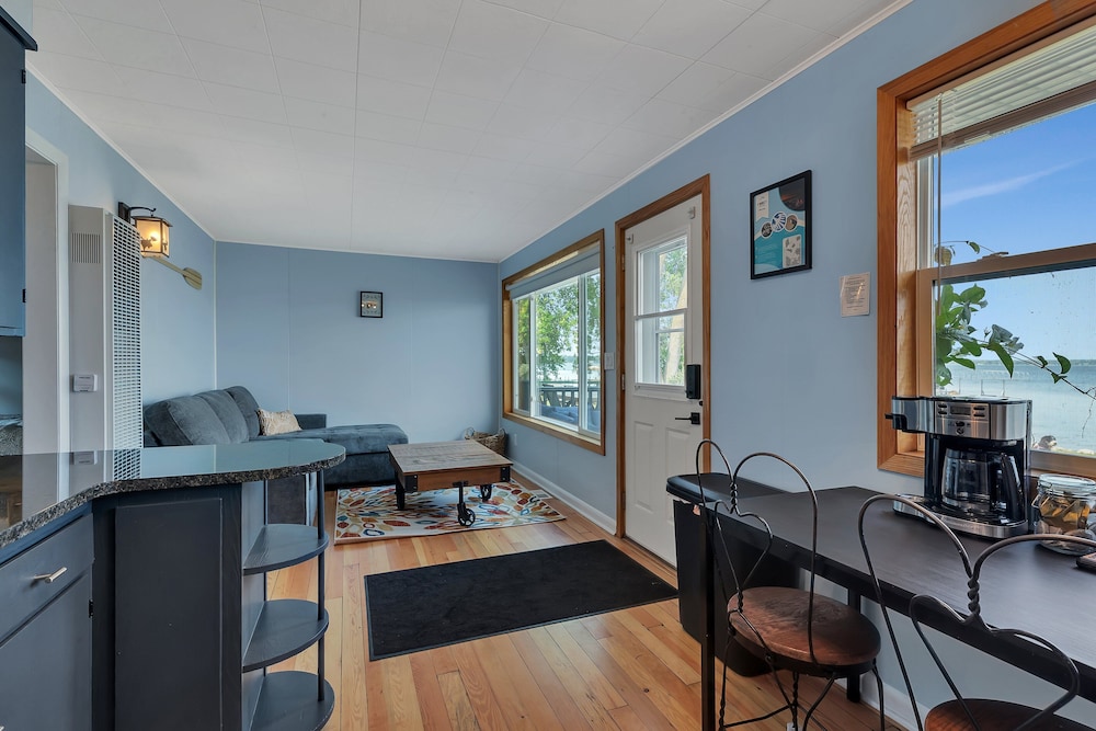 Rizzy's on the Lake - Property Image 45