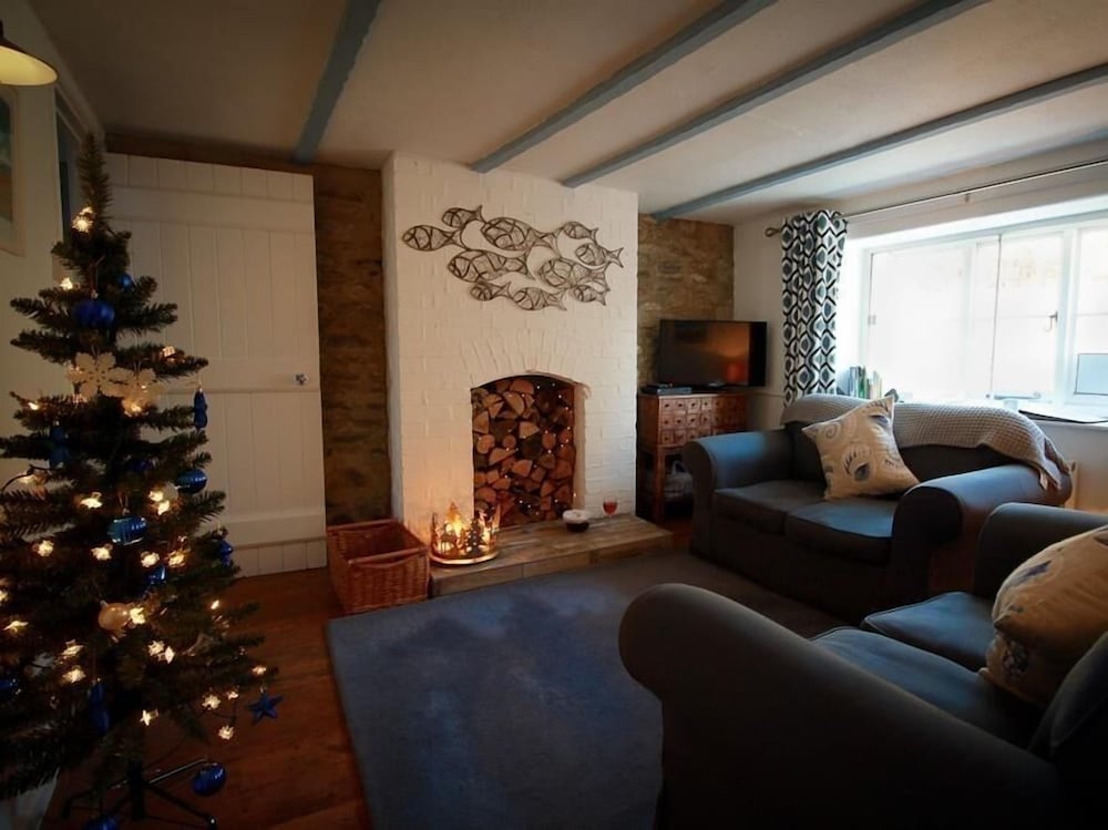 Lilac Cottage view 4