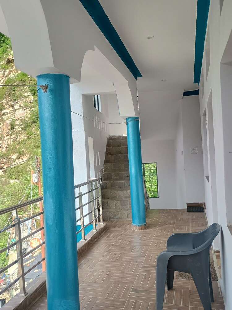 Satkar Hotel And Restuarant