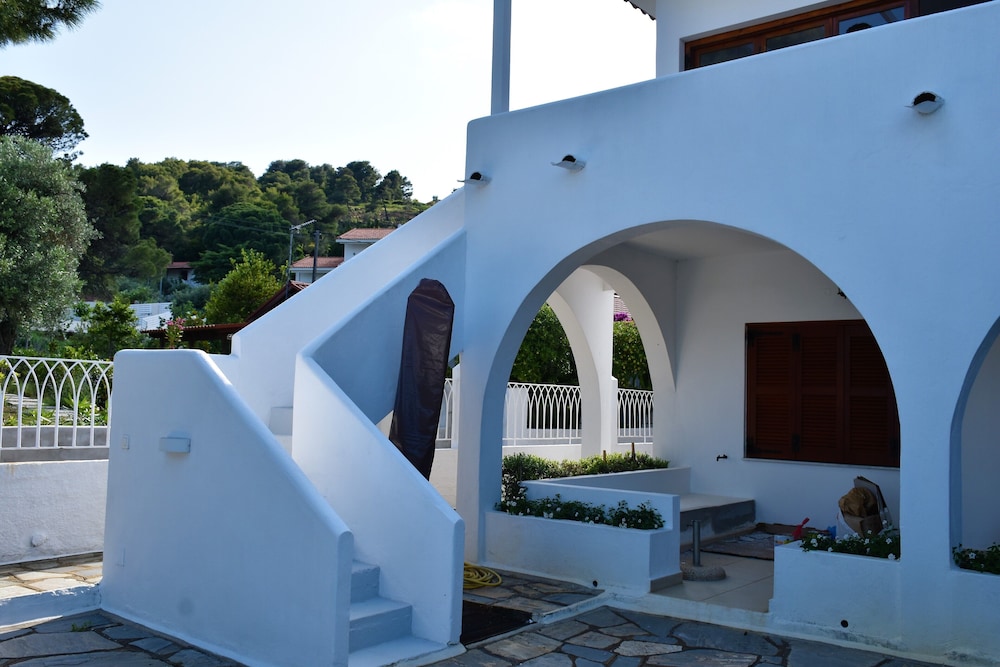 Villa Anthi view 5