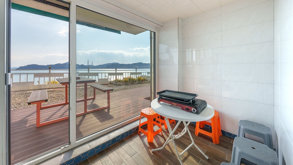 Jangsuri Pension in Yeosu