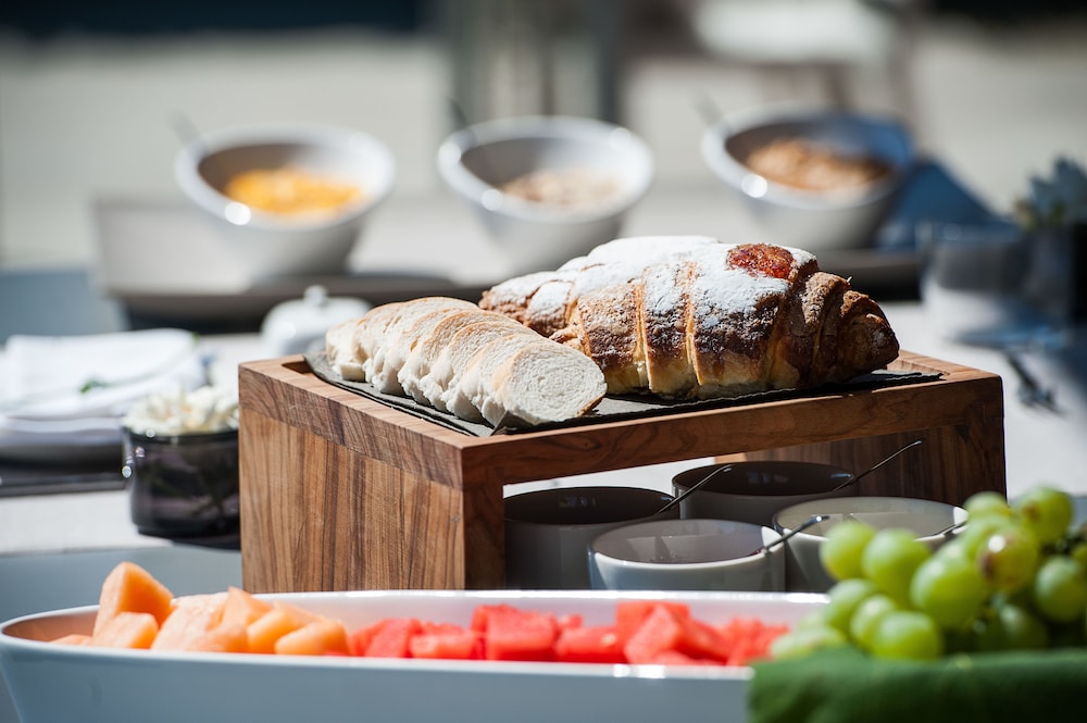 Zash Country Boutique Hotel