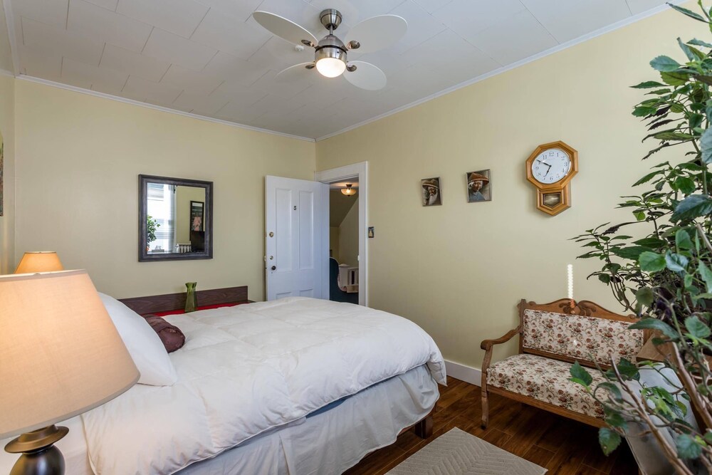 Lakelawn B&B Motel