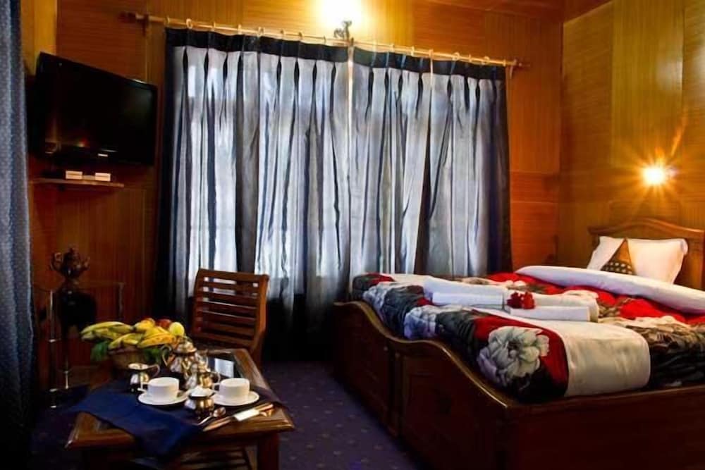 Hotel Rafica