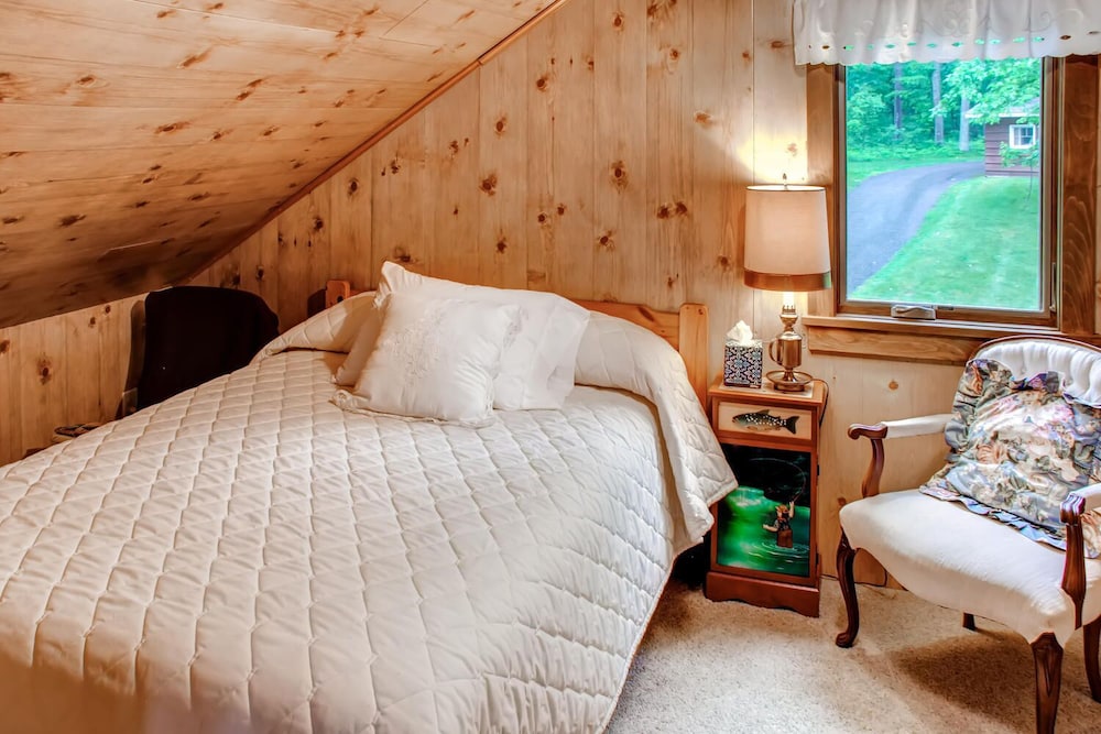 Hike, Fish & Boat: Waterfront Home in Brainerd!