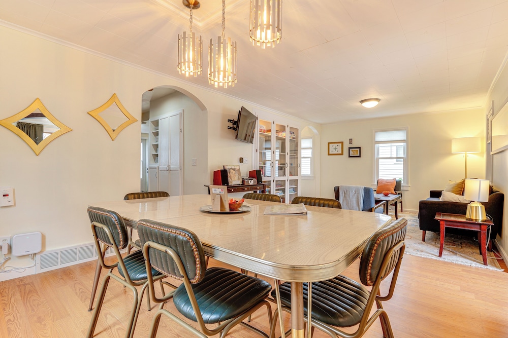 6 Mi to Dtwn: St Paul Home w/ Patio