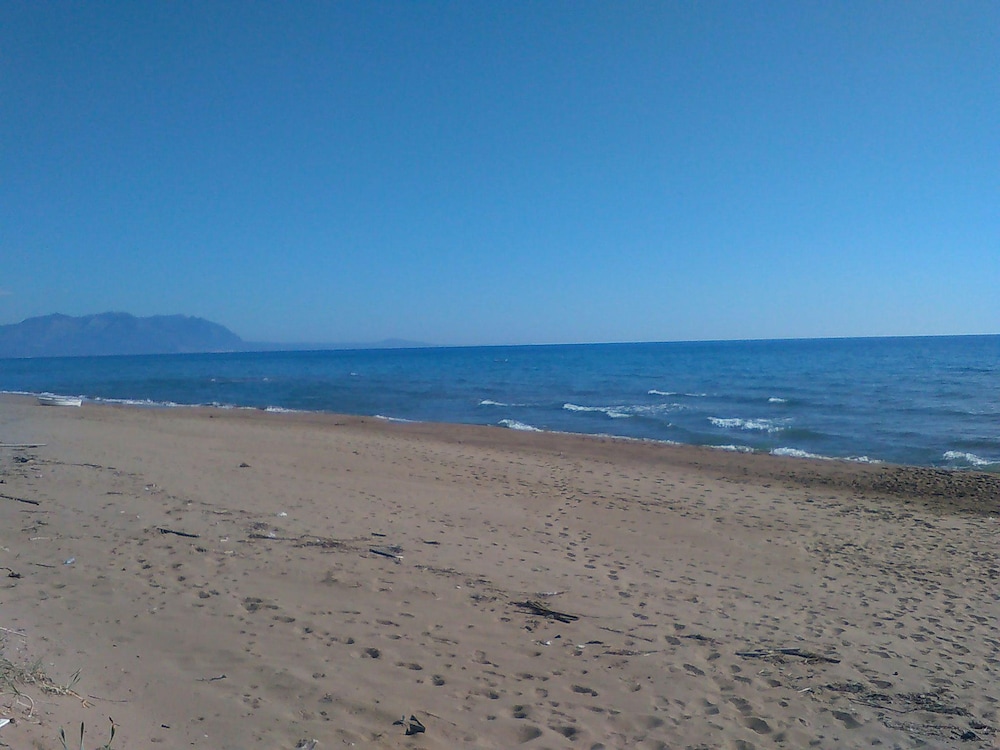 Asfodelos Apartment Hotel view 5