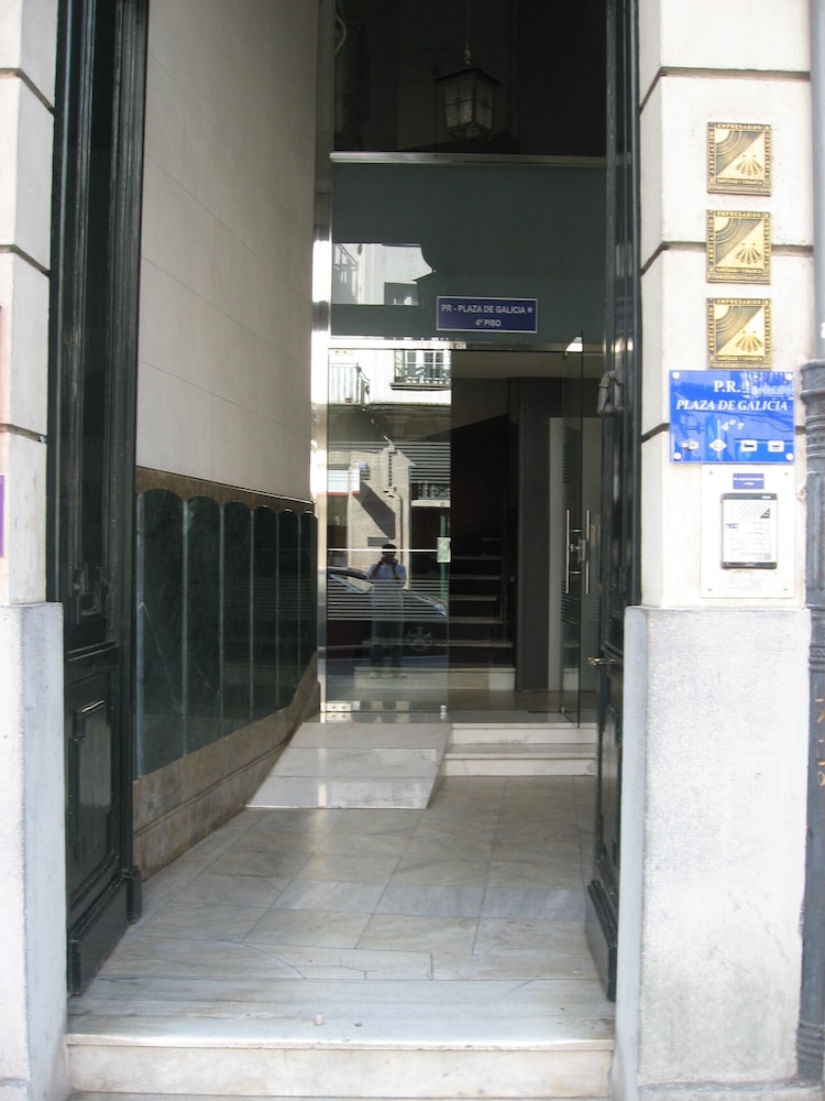 PR Plaza de Galicia view 4