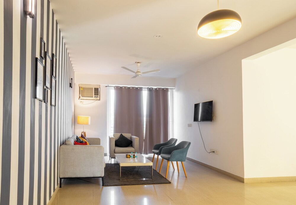 Housr Sector 69 Gurgaon Near Sohna Road