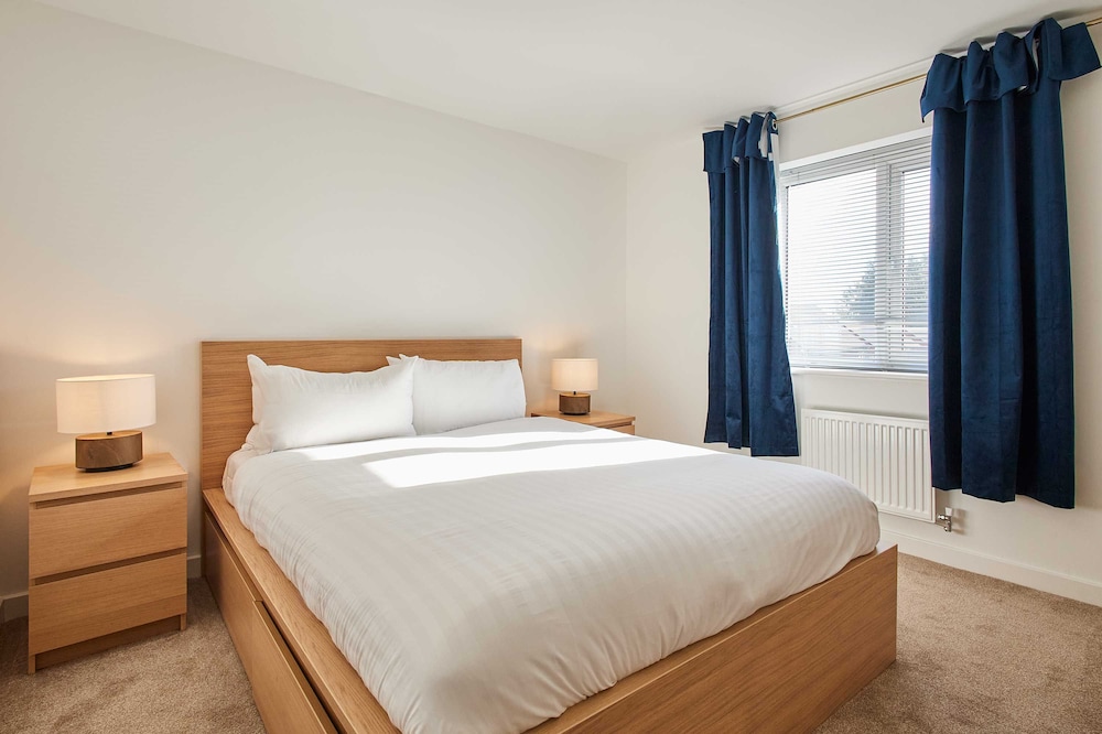Host Stay Aronora Guest House