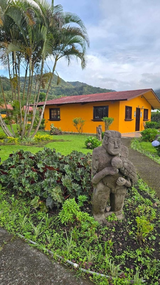 El Santuario Ecolodge