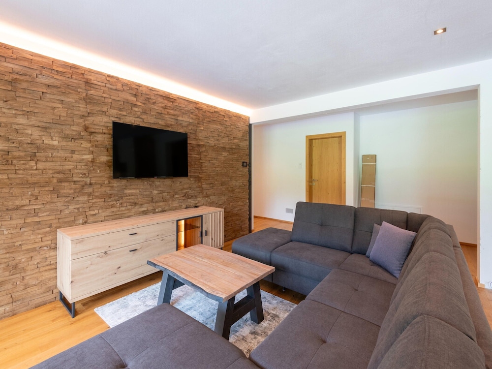 Spacious Holiday Apartment Near Kitzbuhel
