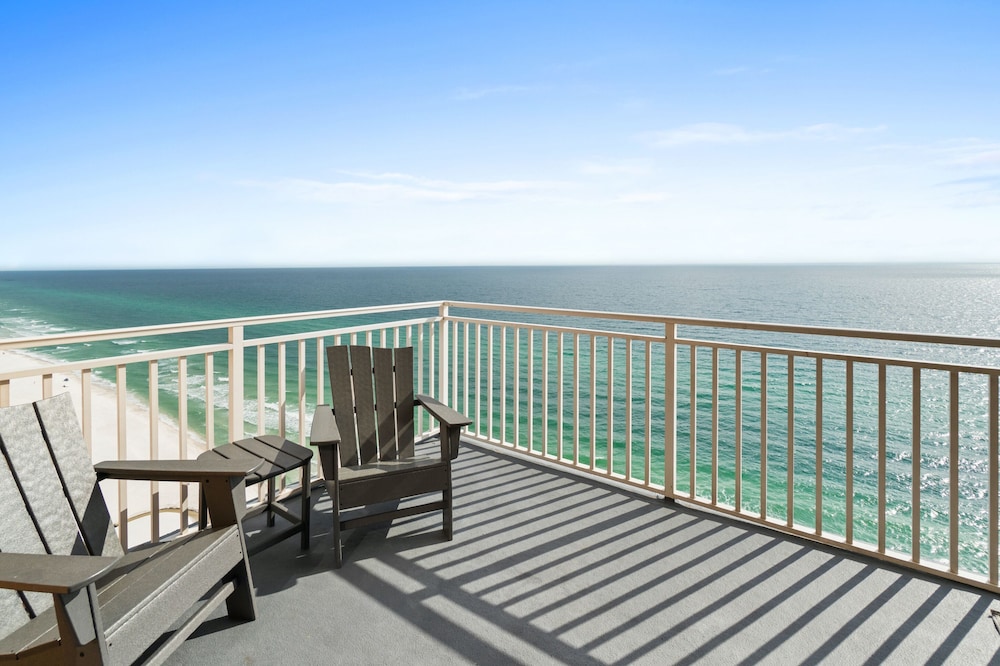 Splash Beach Resort by Panhandle Getaways