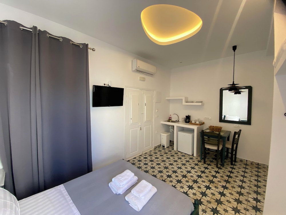 High Point Apartments Fira photo 5
