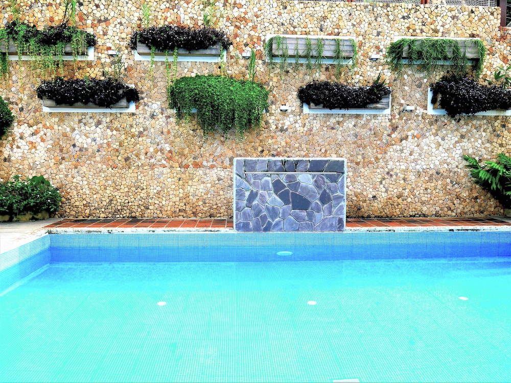 Sumaj Lagoon Lodge