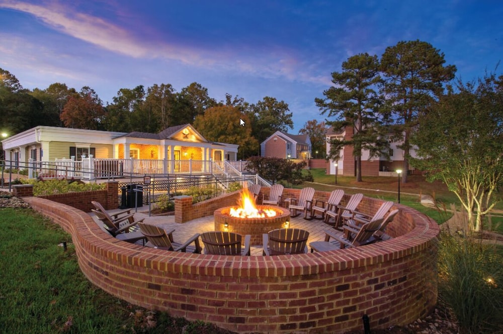 Come Enjoy Wyndham's Patriot's Place view 5