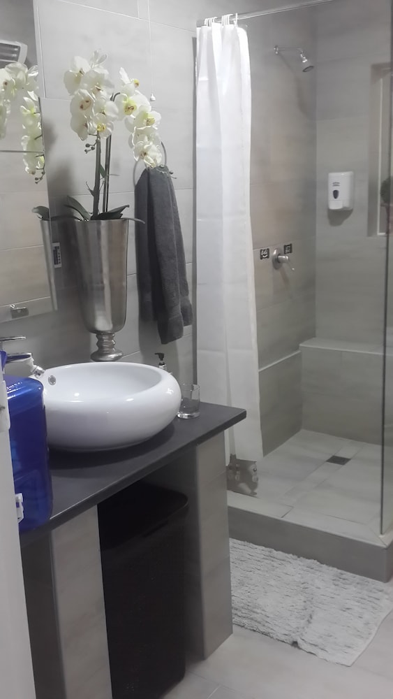 Mitchells Guesthouse