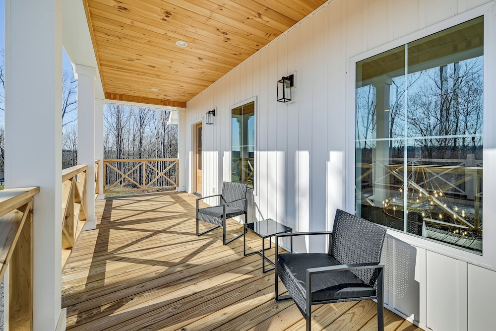 Lakeside Home Near Mammoth Cave & Nolin Lake!