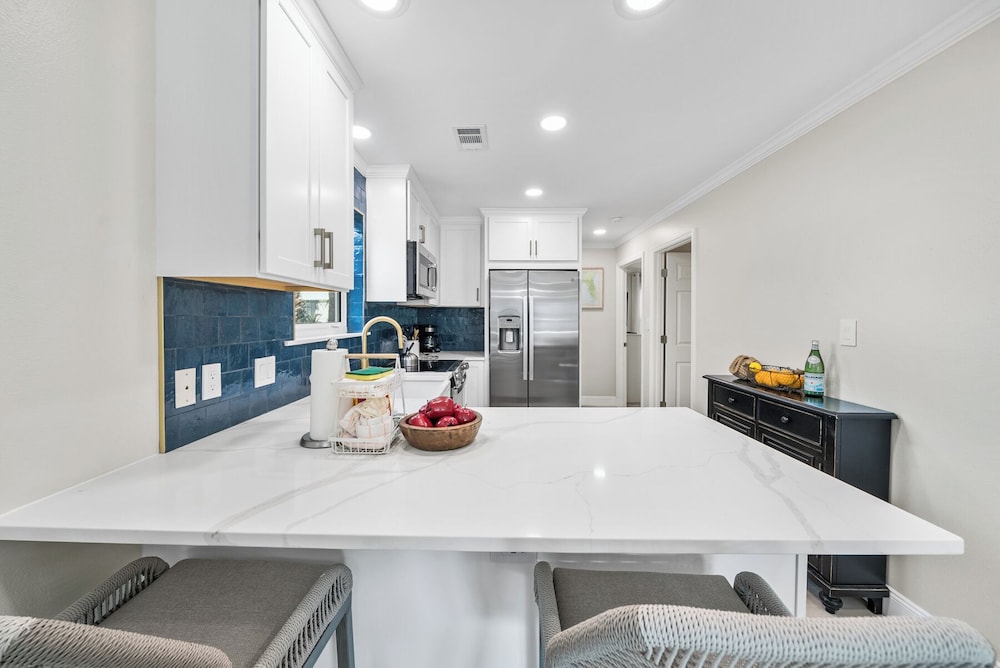 Beachside Villas 811