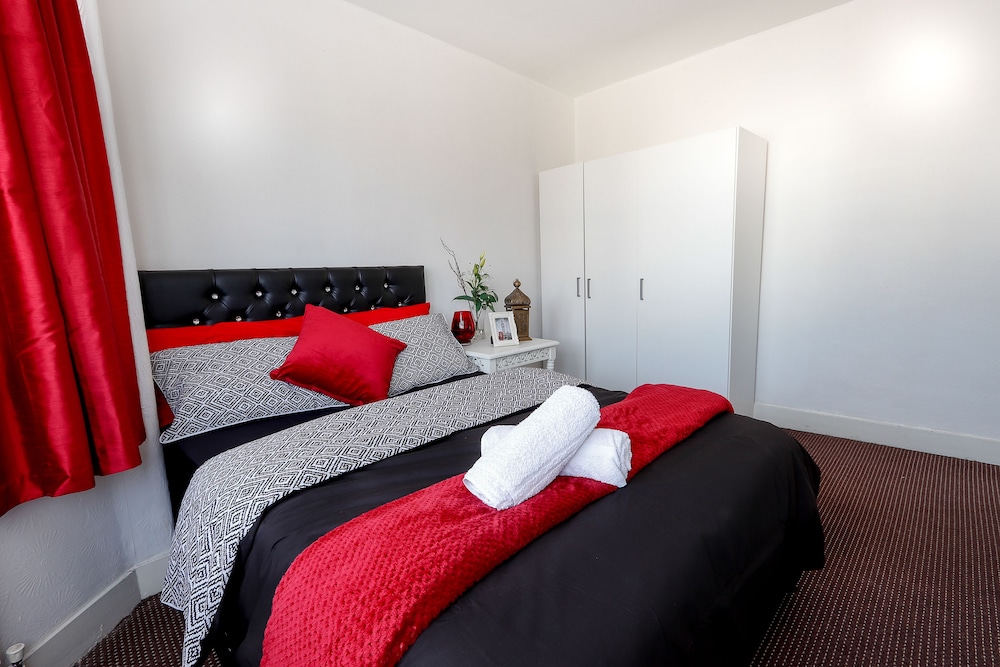 Barking Guest House
