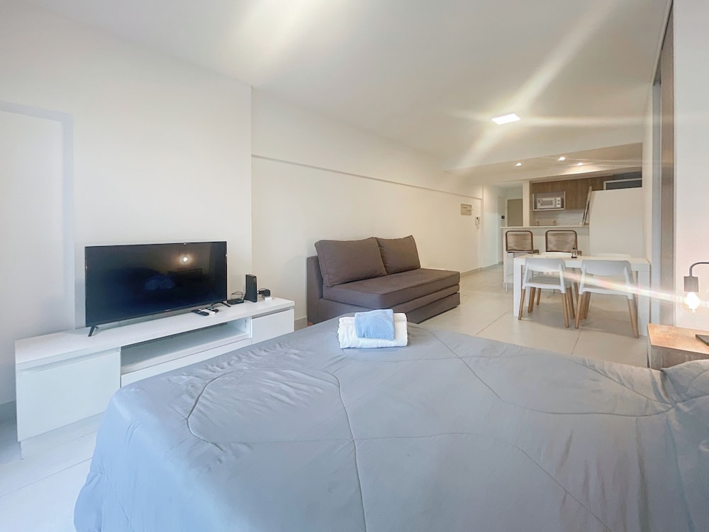 Beautiful Apartment for 4 pax in Caballito With Pool