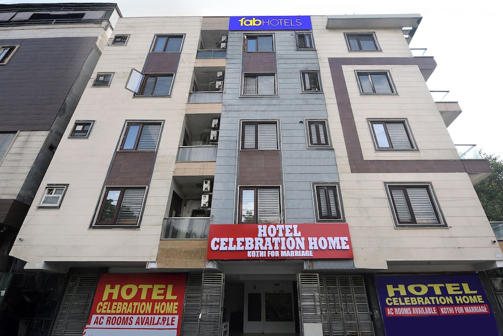Fabhotel Celebration Home