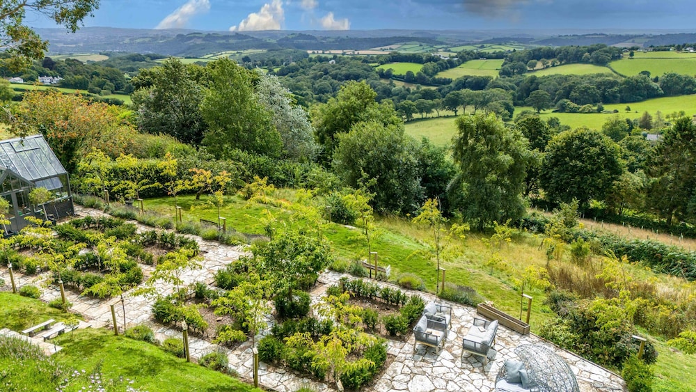 Fox Hill House in Haytor