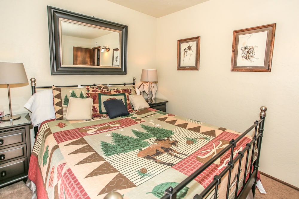 Black Bear Lodge