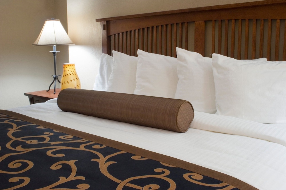 Great Falls Vacations - Heritage Inn - Property Image 24