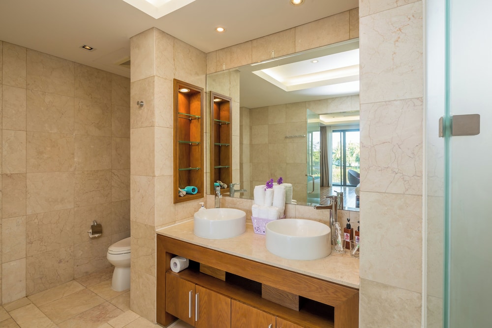 Ocean Luxury Villas Danang