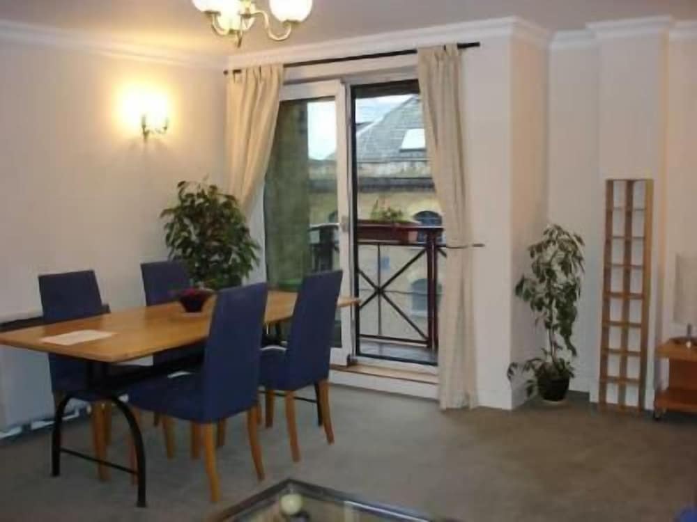 London Tower Bridge Apartments
