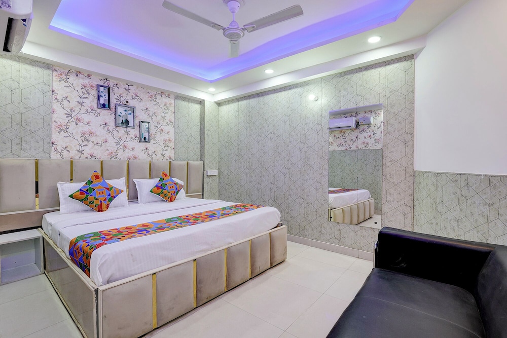 Fabhotel Akki Residency