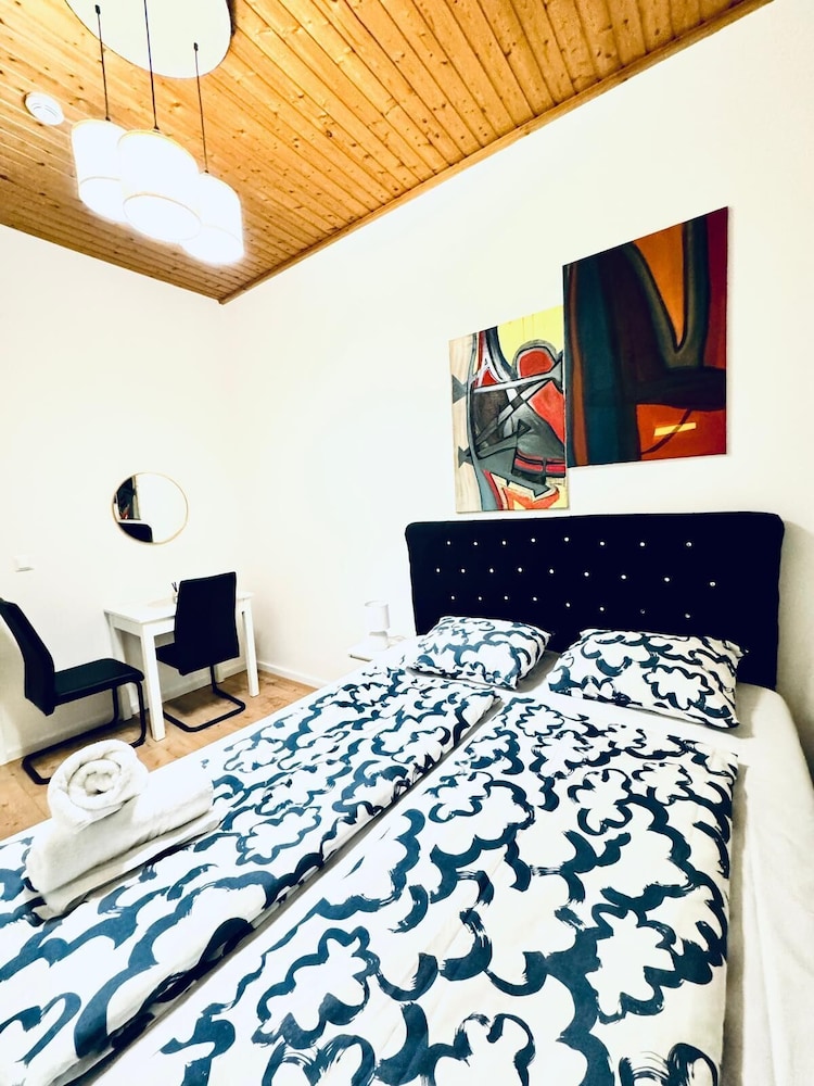 5BR Apartment Near Kaufpark Alterlaa