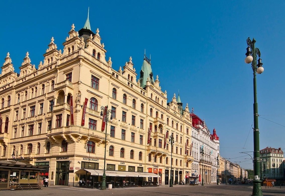 Superior Suites & Apartments in the Heart of Prague