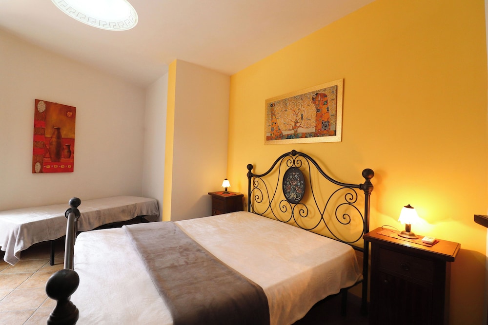 Samira's Home in Otranto photo 4