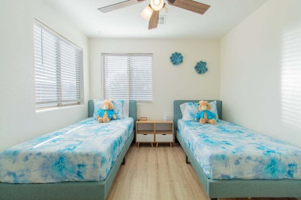 Casa Desert Willow - Stayshores 5 Bedroom Home