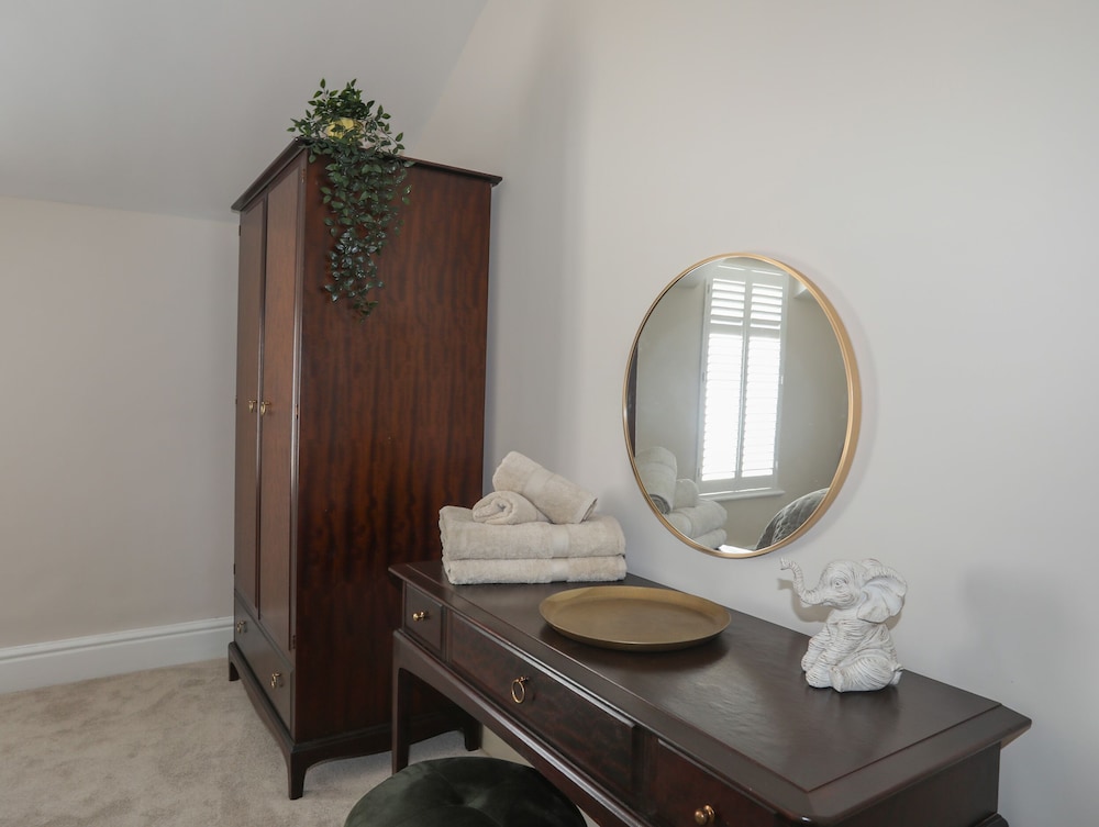15 Rosemary Lane