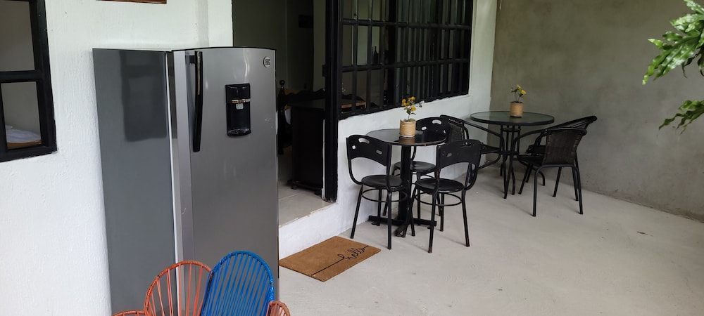HOSTAL VILLA DEL RIO LAS BRISAS