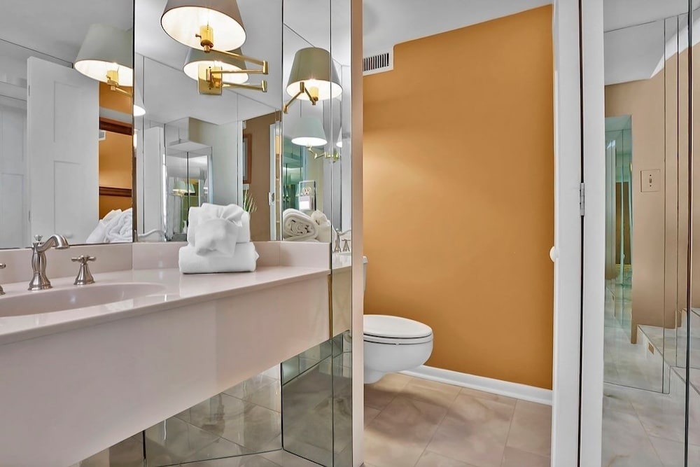 Sands Beach Club Ph1114 4 Bedroom Condo