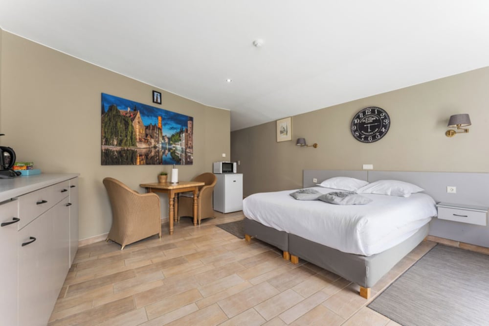Inn Bruges Suites