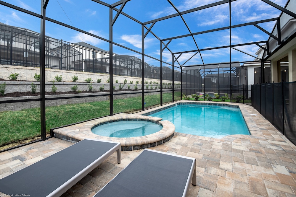 1780spp New 7 Bedroom 5 Bathroom Solara Villa - Image 2