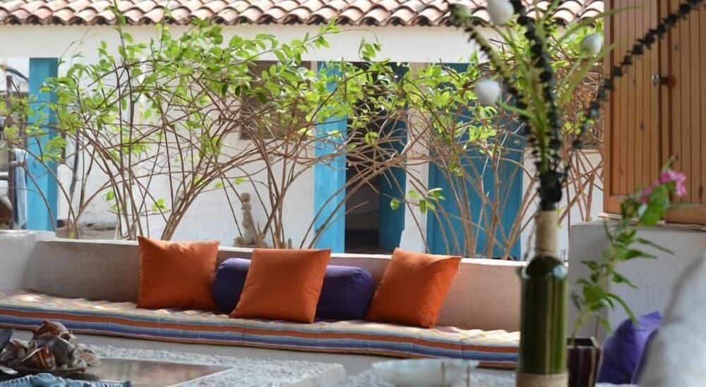 Somar Surf camp & Lodge
