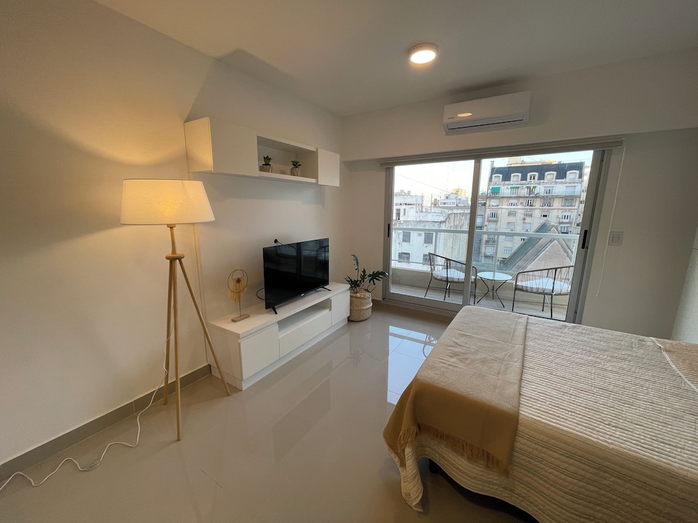 Modern & Cozy Studio With Pool