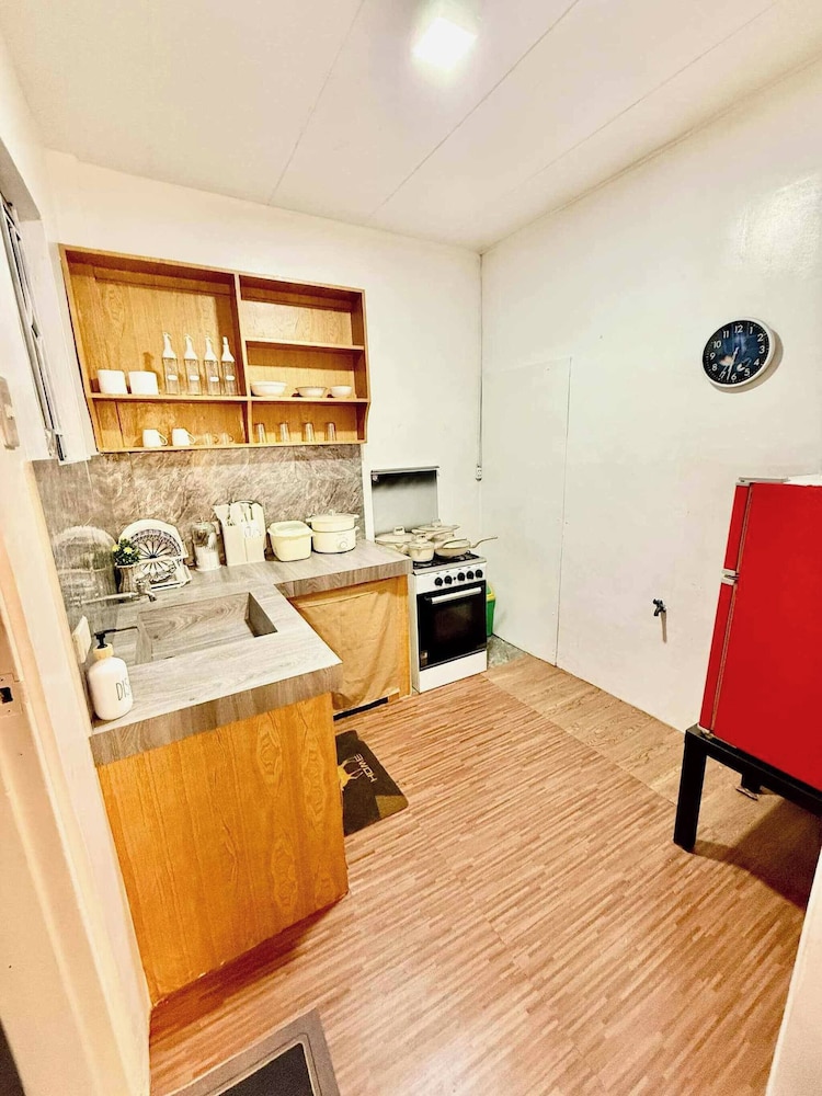 Axon Cozy Modern House #G Near The Walking Street