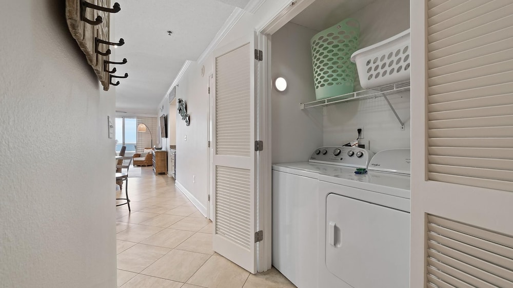 The Enclave #1006 by Southern Vacation Rentals