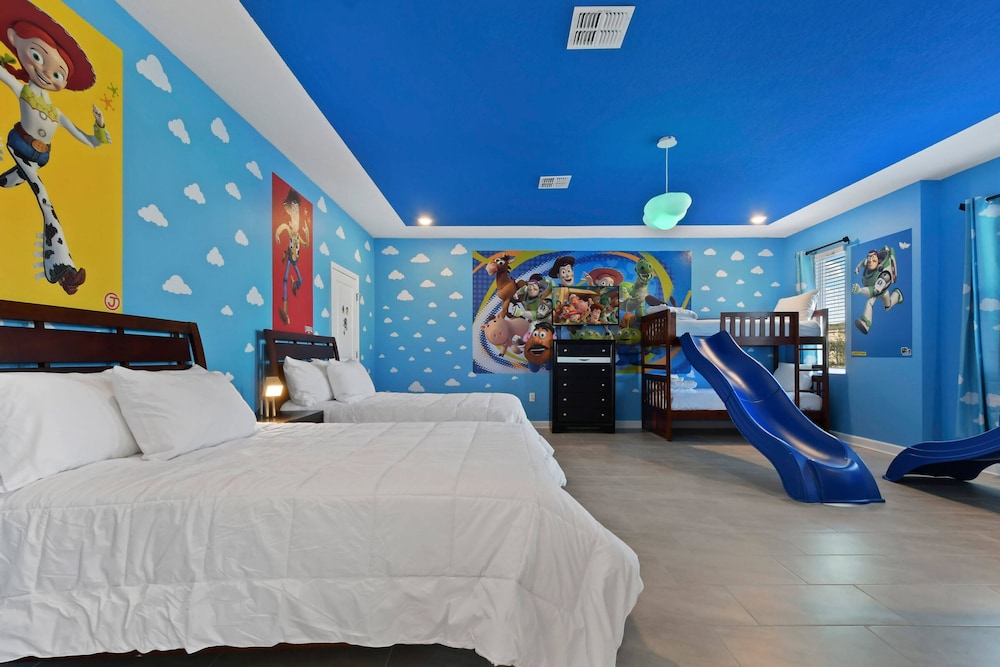 Disney 9Bd Storeylake Game Pool